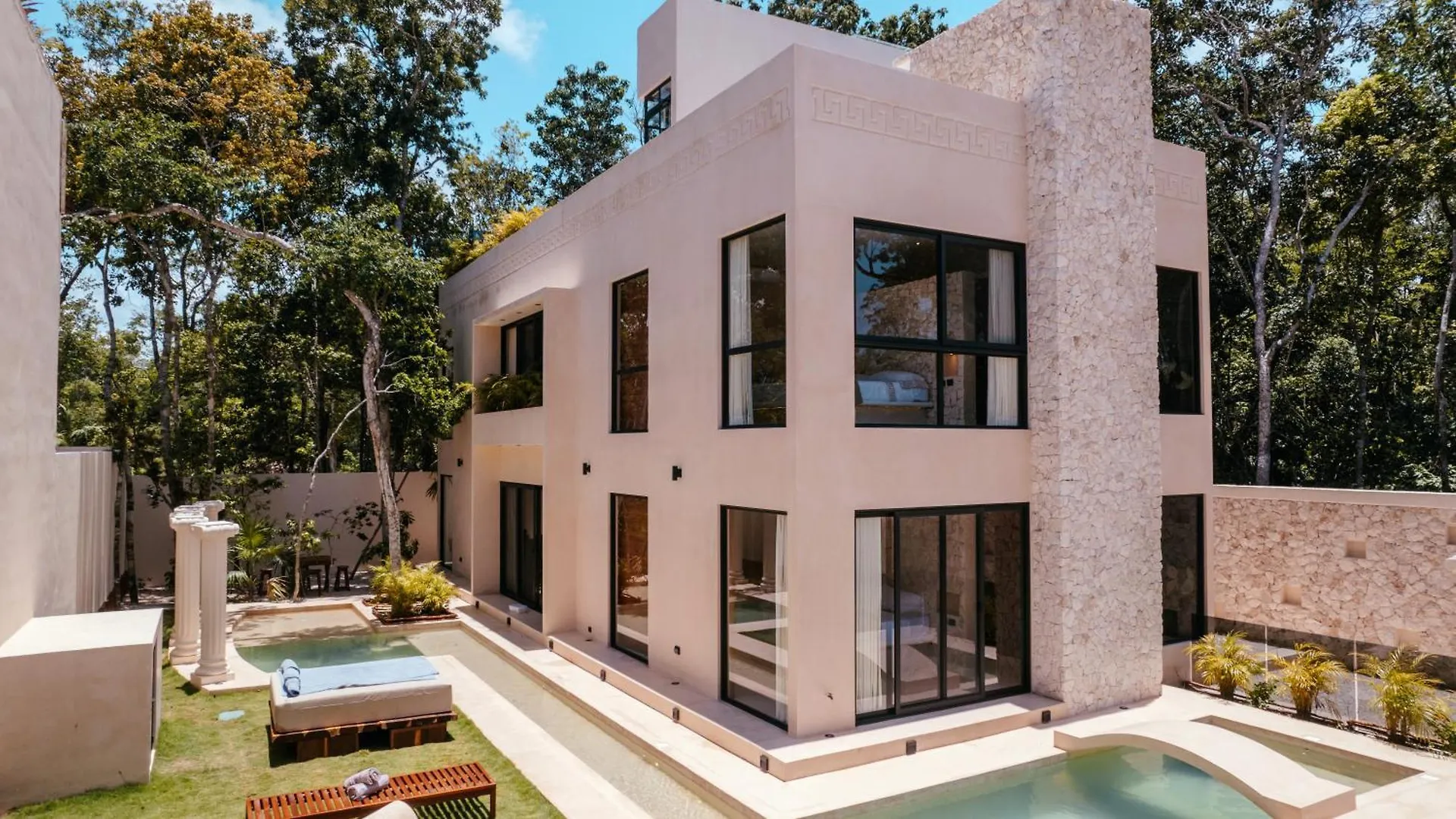 Villa Picasso Tulum